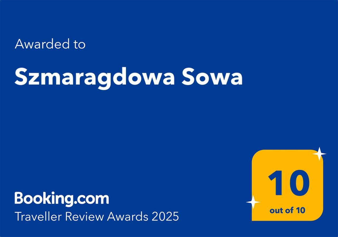 Szmaragdowa Sowa Lägenhet Wałbrzych Exteriör bild